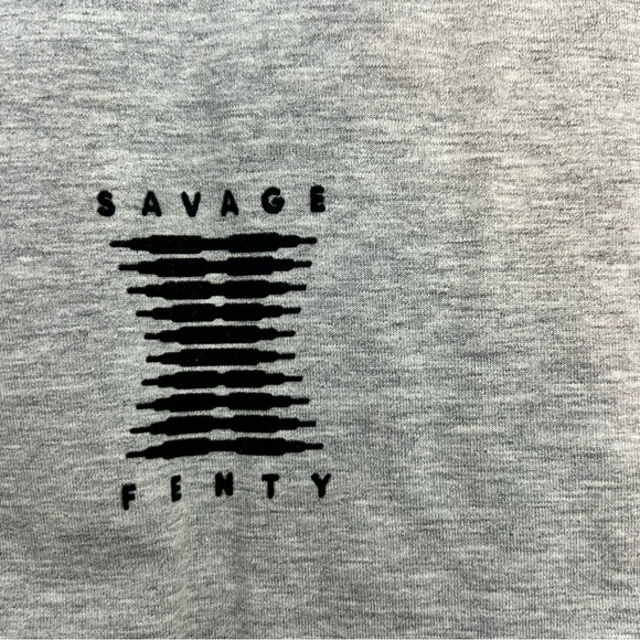 Savage X Fenty, Women's, Forever Savage Showgirl Short Robe Grey size M/L - Picture 3 of 5